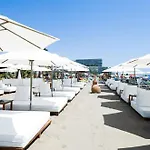 Luxury Carihuela טורמולינוס